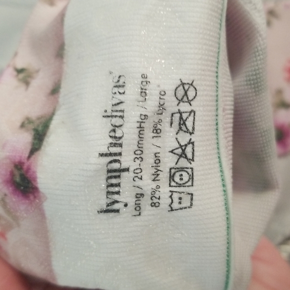 Lymphedivas Arm Sleeve - Picture 4 of 7